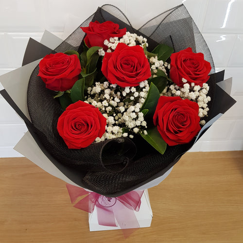 6 rose bouquet - Gold Coast City Florist